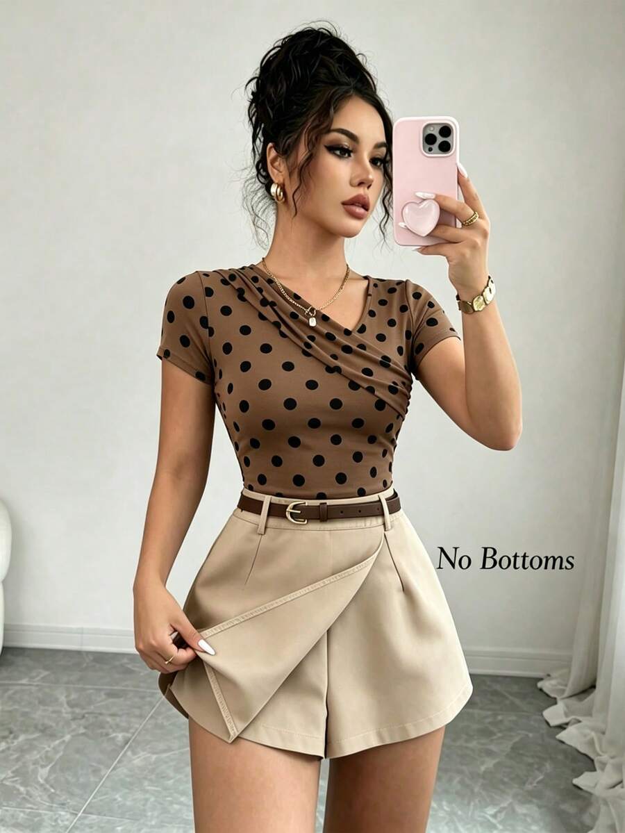 SHEIN Raffinéa Women's Brown Polka Dot Cross V Neck Short Sleeve Top, Side Ruched Slim Cropped Tee, Retro French Minimalist Style Layering Blouse For Daily Commute. - Brown - View 1