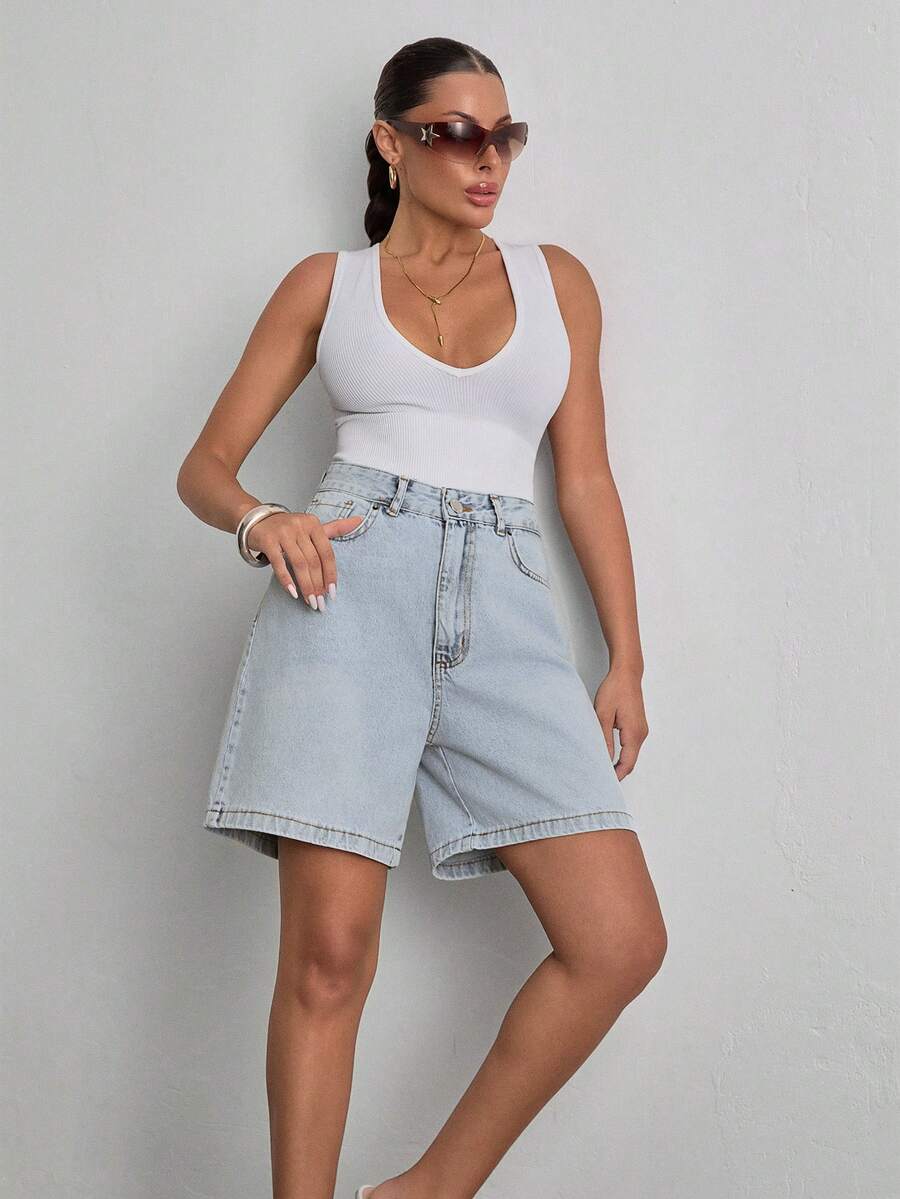 Women's Casual Everyday Pocketed Button Denim Shorts - Light Wash - View 1