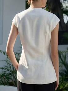 Duskaine Women's Casual Button-Up Shirt, Elegant And Professional For Work And Commute, Summer - White - View 3