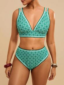Travachic Plus Size Women Fuchsia Floral Print Swimwear Set - Green - View 6
