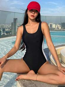 Livesso 女款拼色無袖街頭休閒運動泳衣 夏季海灘穿搭 - 黑色 - 查看 3