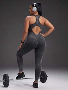 Powerista Jumpsuit Olahraga Pembentuk Tubuh Wanita Ukuran Besar dengan Motif Huruf, Potongan Belakang Model Racerback, Tanpa Jahitan, Cocok untuk Gym, Lari, Olahraga, Kebugaran, Bernapas, Sepanjang Musim - Grey - View 9