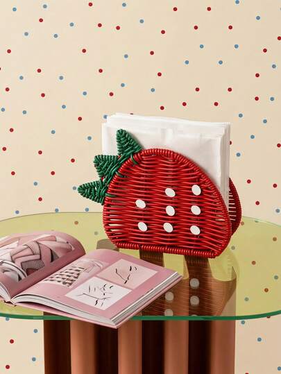 Joivida Cesta de almacenamiento con forma de fresa linda de imitación de ratán, organizador de decoración del hogar multifuncional tejido a mano, bandeja tejida exquisita sin rebabas resistente y duradera para almacenamiento de frutas, aperitivos, dulces, pañuelos & artículos de escritorio, centro de mesa ideal para fiestas, perfecto para encimera de cocina, mesa de café & escritorio de dormitorio, adorno de exhibición estética de mesa, gran regalo para amantes de la decoración del hogar para uso diario & arreglo festivo