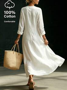 SHEIN Vestido Longo Feminino Primavera/Verão Novo Estilo Casual Minimalista Algodão Linho Branco Decote em V Assimétrico Manga Longa Solto, Feito de Tecido de Algodão Texturizado, Decote em V Profundo Assimétrico, Decoração com Botões Laterais e Silhueta Solta em A, Combinando Estética Minimalista e Elegância Relaxada, Adequado para Passeios Diários, Férias ou Ocasiões Casuais, Vestido Estilo Minimalista, Vestido Longo Branco Elegante - Branco - Visão 2