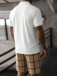Manfinity CasualCool 男士騎士印花短袖 Polo 衫與格紋短褲休閒套裝 - 彩色 - 查看 2