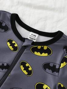 BATMAN X SHEIN GraphicGems 春夏男嬰卡通酷 Logo 圖案長袖長褲針織高彈力針織面料修身舒適連身衣居家服爬行衣，適合居家與戶外穿著 - 灰色 - 查看 6