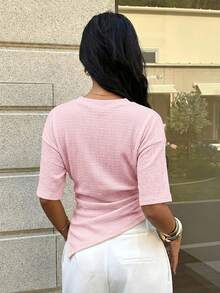 Aloruh 休閒極簡復古優雅通勤百搭紋理粉色女款T恤，圓領、收腰、側開衩，適合通勤、海灘、度假、外出、夏季 - 粉色 - 查看 2