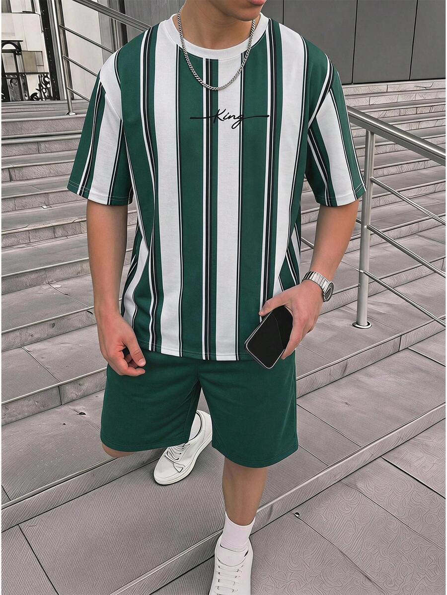 Teen Boy Casual Minimalist Short Sleeve Crew Neck T-Shirt And Shorts Set Suitable For Summer