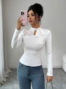 Selianne Camiseta de manga larga blanca ajustada con diseño de capa base, patchwork de encaje y lazo, para otoño/invierno - Blanco - Ver 3