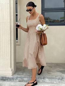 Siren Gaze 女款極簡時尚條紋拼接方領洋裝 - 棕色 - 查看 6