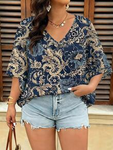 SHEIN VCAY Camisa de Talla Grande con Cuello en V y Estampado Floral, Adecuada para el Verano - Blanco - Ver 6