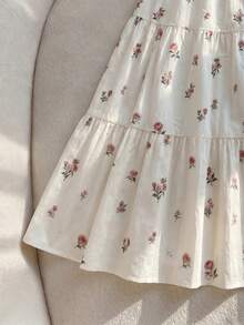 SHEIN Franclia 女款時尚優雅鄉村風浪漫日常早午餐度假無袖百褶碎花長洋裝 粉色與白色 夏季 - 彩色 - 查看 3