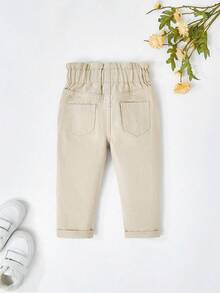 SHEIN Playful Pals 女嬰花卉刺繡紙袋腰牛仔褲，適合假期、夏季、旅行、秋季 - 卡其色 - 查看 2