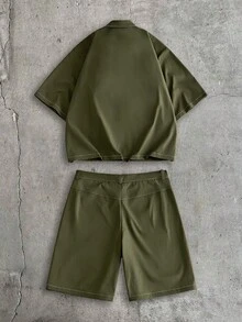 AXEPEAK Conjunto de camisa y pantalones cortos con estampado de letras para hombre - Verde militar - Ver 3