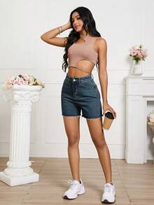 Celana Pendek Denim Kasual Serbaguna Wanita dengan Pinggang Tinggi dan Saku - Dark Wash - View 4