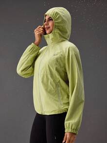 OutZeal Chaqueta de mujer para exterior de color liso para entrenamiento y gimnasio con panel de malla en la espalda y capucha - Verde - Ver 10