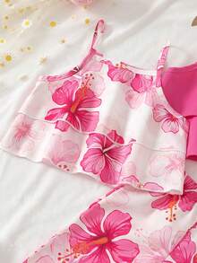 SHEIN 春夏女童幼兒4件套套裝，2款粉色與白色花卉及純色荷葉邊細肩帶洋裝套裝，適合夏季熱帶度假風，含2款可輕鬆替換 - 粉色 - 查看 3