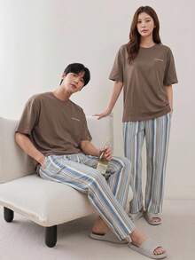 DAZY 夏季字母印花T恤與格紋長褲男士居家休閒套裝 - 彩色 - 查看 7