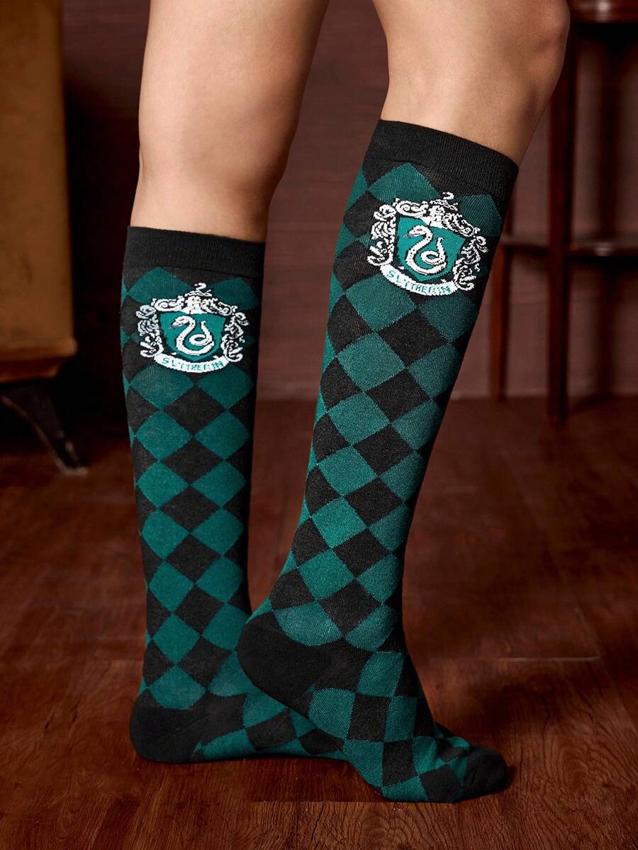 HARRY POTTER X SHEIN 1 عبوة من جوارب الركبة السوداء بنمط شارة الحروف، هدايا، العودة إلى الوطن - أخضر أسود - مشاهدة 1