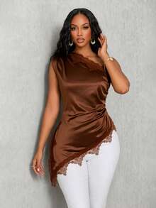 SHEIN Blouse satinée minimaliste et élégante pour femmes, à une épaule, avec bordure en dentelle marron, patchwork et ourlet asymétrique, sans manches, convient pour les rendez-vous, les vacances, le port quotidien décontracté et les fêtes - Tabac - Voir 5