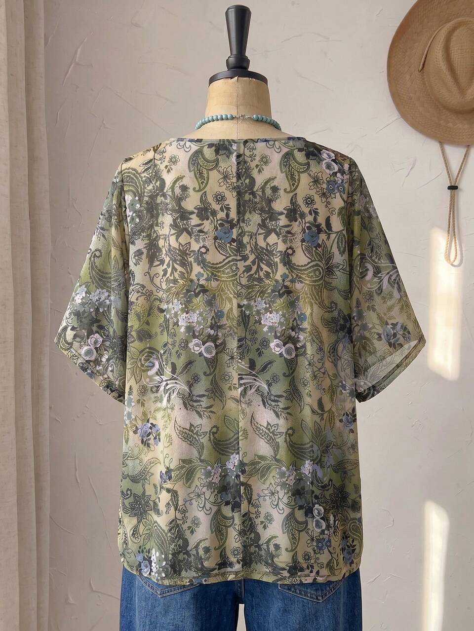 Plus Size Women's Floral Embroidered Mesh Round Neck Short Sleeve Cover-Up Top, Country Casual Vacation Wear, Simple Fashion Suitable For Daily Wear, Summer Women's Top, Summer Women's Clothing