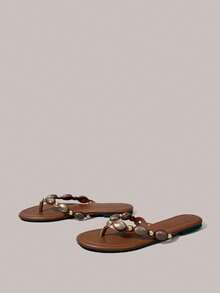 Styleloop Chocolate-Colored Riveted Flip-Flops, Inlaid With Retro Gold Pyramid Decoration, Bold And Avant-Garde In Shape, Suitable For Holiday Style, Spring Str - Camel TS - View 3