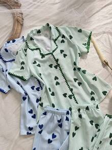Dream Adore Set Piyama Lengan Pendek Kerah Kasual Motif Garis Hati 4 Potong dengan Tepi Bergelombang - MultiWarna - View 4
