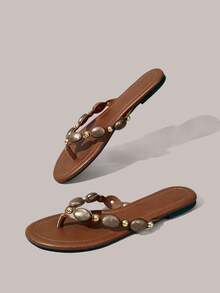 Styleloop Chocolate-Colored Riveted Flip-Flops, Inlaid With Retro Gold Pyramid Decoration, Bold And Avant-Garde In Shape, Suitable For Holiday Style, Spring Str - Camel TS - View 6