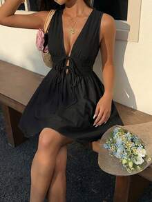 SHEIN EZwear 深V領收腰梭織無袖條紋女款迷你洋裝 - 黑色 - 查看 8