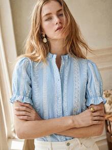 SHEIN Women's French Vintage Summer Shirt, Light Blue Floral Puff Print Short Sleeve Blouse, Stand Collar Ruffle Single-Breasted Top, Elegant Brunch Office - Blue and White - View 3