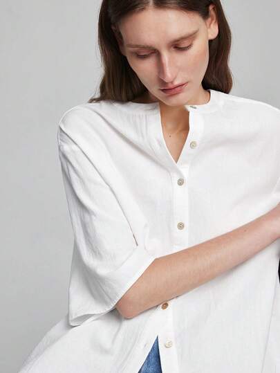 Ontre Bluză damă bej, confortabilă, din material chiffon prietenos cu pielea, cu guler rotund, umeri lăsați, mânecă scurtă, croială largă, tăietură specială, stil modern urban, business casual, pentru birou, discret, stil Old Money, premium, pentru naveta urbană, de înaltă calitate, pentru aeroport și croazieră, elegantă, pentru nuntă, în stil Middle East, minimalistă, luxoasă, textură esențială pentru garderobă, material de înaltă calitate, versatilă pentru toate sezoanele, casual, din serie tematică