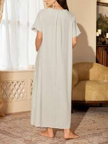 PalaceNights French Vintage Maternity Dress, Embroidered Long Maternity Dress, Gentle Style Home Dress - Mint Green - View 2