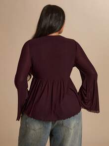 SHEIN BAE CURVE 大尺碼女款梅紫色喇叭袖網紗T恤，優雅上衣 - 紫色 - 查看 4