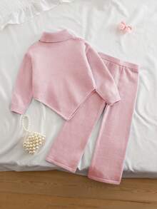 SHEIN Vintaside Kids 女童休閒公主娃娃風粉色花卉蝴蝶結尖擺高領針織毛衣＋寬腿褲兩件套，秋季穿搭 - 粉色 - 查看 2