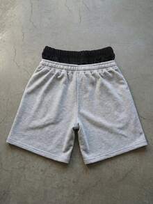 Manfinity Hypemode Celana Pendek Streetwear Kasual Pria dengan Pinggang Ganda dan Cetakan Huruf - Grey - View 2
