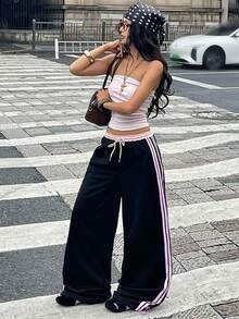 Coolane 女款夏季街頭風運動休閒運動服，黑色與粉色拼接條紋紋理裝飾寬腿運動長褲，適合健身房運動、日常休閒與畢業照拍攝 - 彩色 - 查看 3