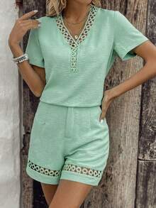 SHEIN LUNE Women's Solid Color Contrast Lace Short Sleeve Top And Shorts Casual Boho 2-Piece Set For Summer Vacation Mint Green - Green - View 5