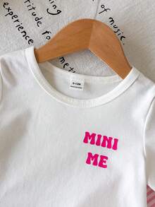 SHEIN Playful Pals 2件組女嬰夏季黑色短袖T恤刺繡裝飾條紋長褲套裝休閒度假風 - 粉色 - 查看 9