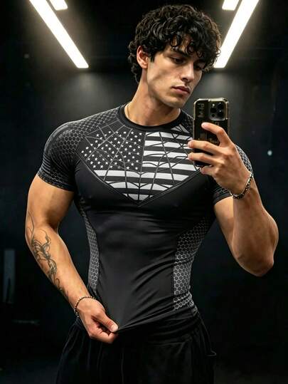 GymBeat Herr T-shirt med tryck och patchwork, kort ärm, slim fit, sportig