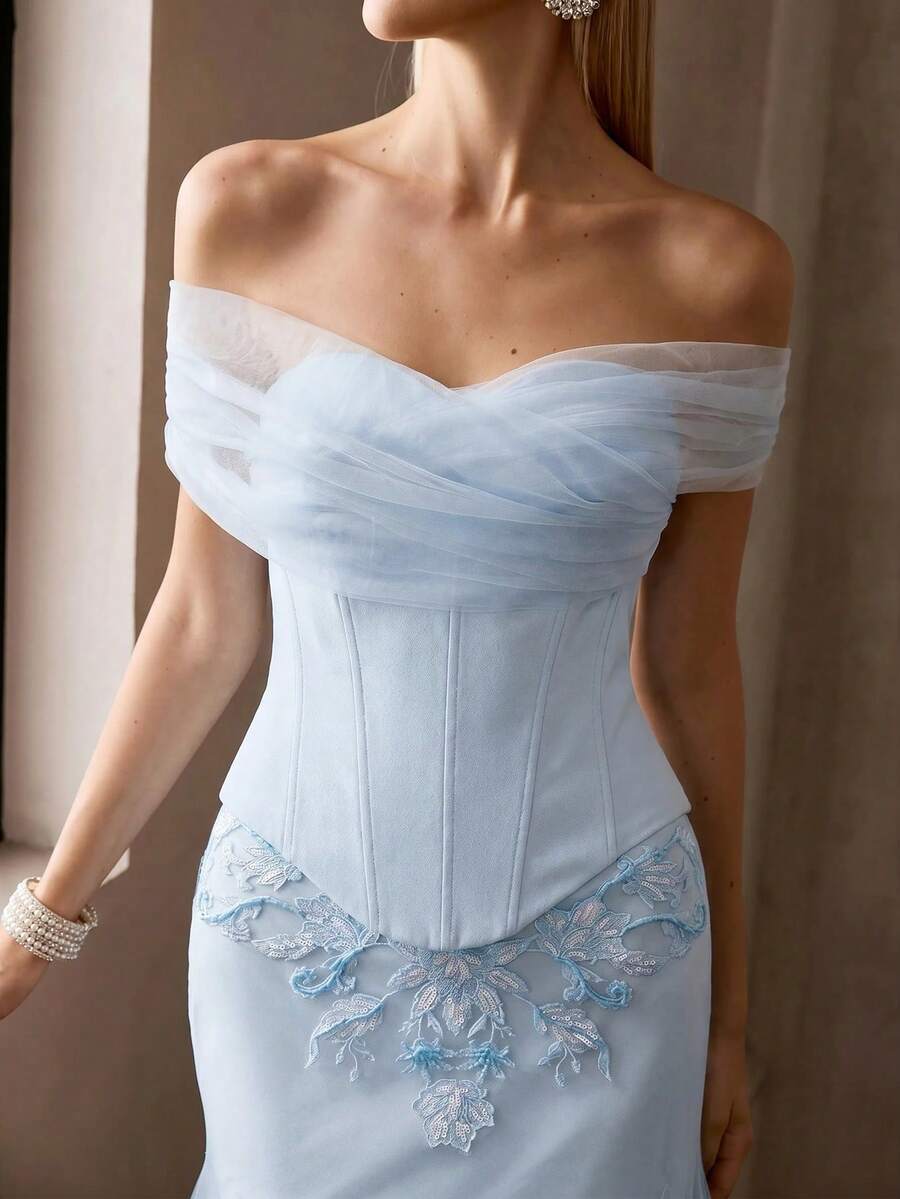 MOTF Soiréza 女款刺繡網紗拼接露肩魚尾長洋裝,適合各種場合 - 藍色 - 查看 2