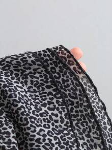 Elamini Women's Elegant Leopard Print Ruffle Hem Vacation Style Mini Skirt - Black - View 4