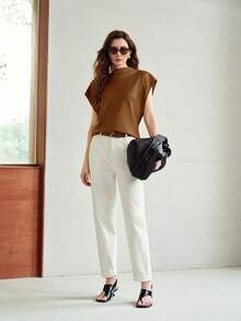 MOTF PREMIUM WOMEN'S SUMMER FASHION COMMUTE MINIMALIST SOLID COLOR ASYMMETRICAL NECKLINE BATWING SLEEVE LOOSE FIT T-SHIRT - Coffee Brown - View 4
