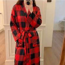 1件式極簡紅色格紋女款長袖睡袍，新款長袖睡衣家居服浴袍，多用途膝長寬鬆柔軟穿著，適合春夏秋季，簡約時尚保暖造型 - 紅格子 - 查看 7