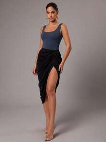 Silquee Basic Solid Color Backless Sleeveless Bodysuit - Navy Blue - View 6