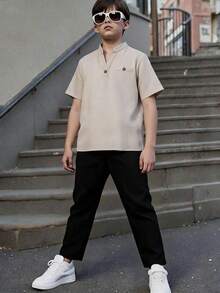 SHEIN 兒童青少年男孩休閒V領短袖上衣與長褲套裝 - 彩色 - 查看 8