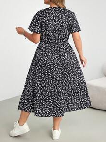 SHEIN CURVE+ Plus Size Women's Summer Beach Vacation Floral Collar Pleated Waistband Dress, Vacation Dress - Multicolor - View 2