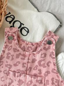 SHEIN 嬰兒女童中性款 0-3 歲幼兒春秋心形印花粉色燈芯絨吊帶褲套裝，胸前口袋設計，休閒版型適合外出與休閒穿著 - 粉色 - 查看 6