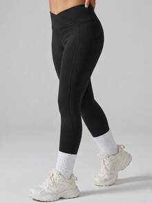 SHEIN 少女戶外運動瑜珈內搭褲附口袋，黑色高彈力四向伸展面料，跑步、騎單車、健行、室內健身通用經典款 - 黑色 - 查看 2