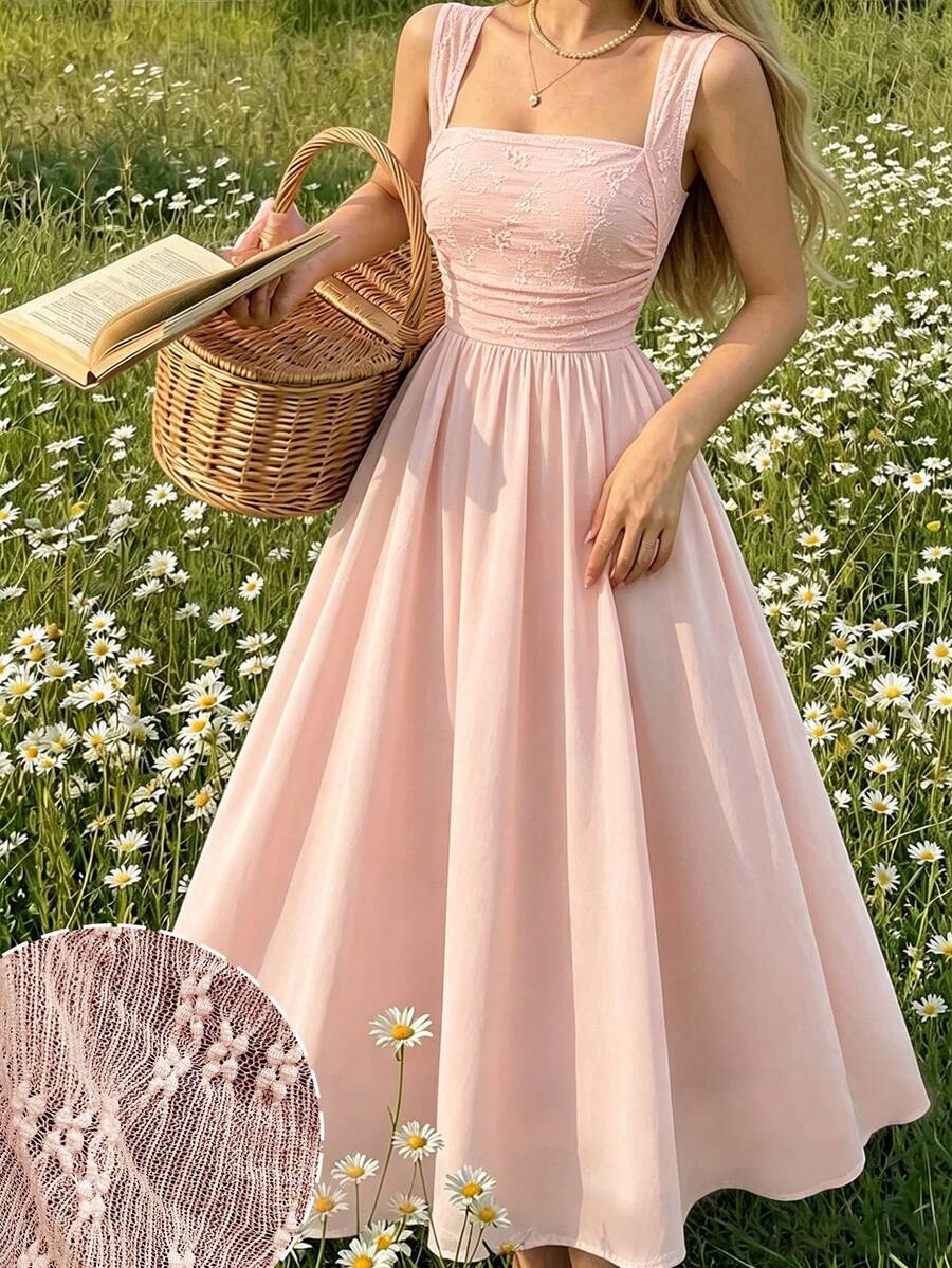 Modelyn 绿色法式方领蕾丝连衣裙 - 粉色 - 查看 1
