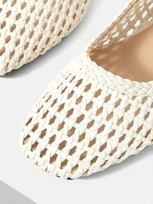Mnmlis 2026 New Summer Apricot Woven Retro Beach Casual Party Flat Shoes - Apricot - View 5